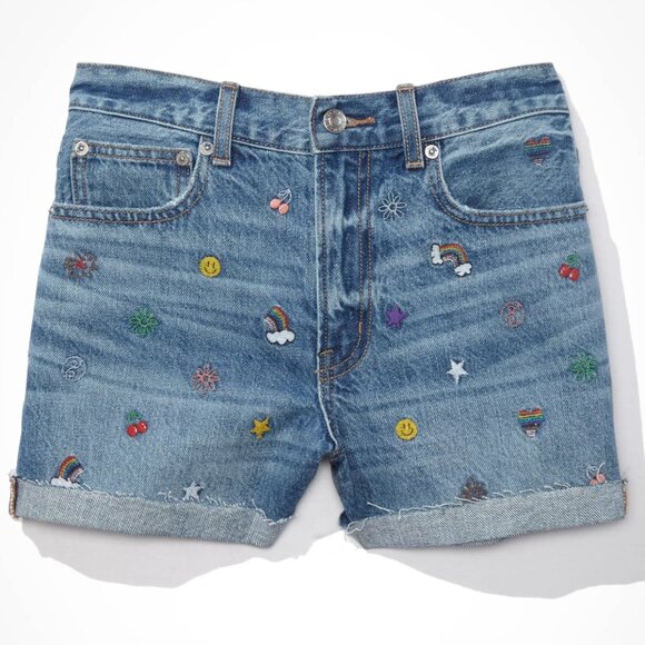 American Eagle AE Rainbow Embroidered 90's Boyfriend Pride Denim Shorts Sz 4 - Picture 4 of 8